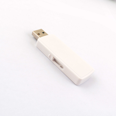 แผ่นความทรงจํา usb พลาสติกสีดํา/ขาวที่รีไซเคิล ขนาดความทรงจําที่กําหนดเอง 1G-1TB ความร้อนในการทํางาน 0.C-60.C