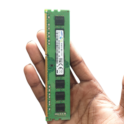 ขนาดความจุสูง 2.5 นิ้ว SATA III SSD 1TB 512GB 256GB 128GB สําหรับความต้านทานการสั่น 20G/10-2000Hz