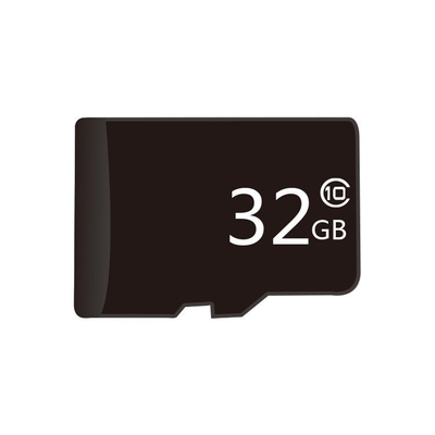 การ์ดความจําสีดําที่มีความจําเต็มและความจุ 64GB