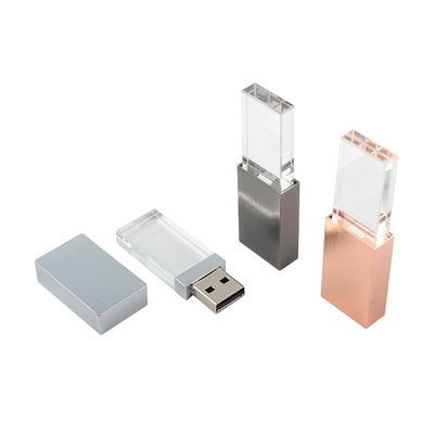 คริสตัล usb ภายในด้วยแสง LED เมื่อทํางานแสง LED ส่องสว่าง