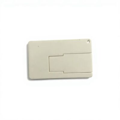 แฟลชไดรฟ์ USB ขนาดเล็กป้องกันแรงกระแทกและกันน้ำสำหรับบัตรเครดิต โลหะ พลาสติก รองรับการอัปโหลดข้อมูล ทนทาน พกพาสะดวก สำหรับการจัดการข้อมูล