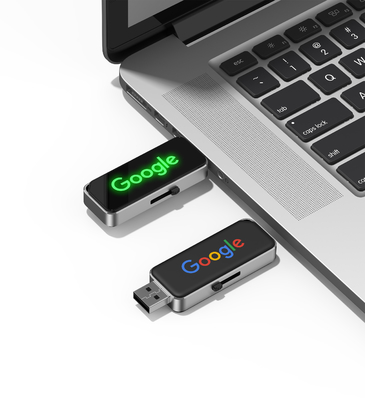 2gb การฉลากโลโก้ Crystal Flash Drive ส่องแสงเมื่อทํางานที่คอมพิวเตอร์ด้วยแสง Led