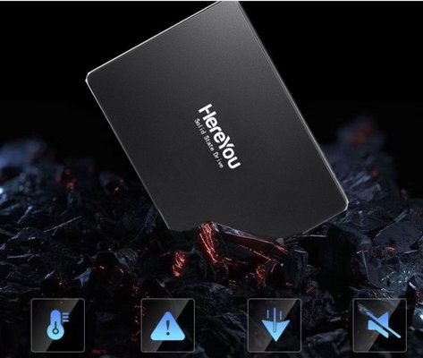 ระยะอุณหภูมิ 0-70C แฮร์ดไดรฟ์ SSD สําหรับ Desktop Laptop 1TB 2TB ถึงอัตราการโอนข้อมูล 10Gbps