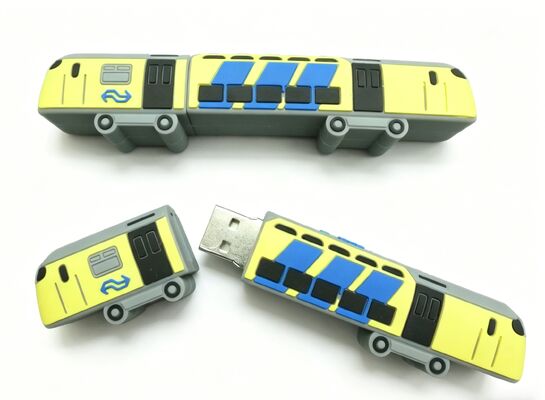 ตัวละครการ์ตูนทรงรถไฟ พีวีซี usb แฟลชดริเวอร์ สตรอว์มูลด์ usb แฟลชดริเวอร์