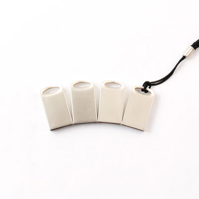 USB โลหะพร้อมพวงกุญแจ โลโก้เลเซอร์แฟลชไดรฟ์ USB โลหะตามการออกแบบที่กำหนดเอง