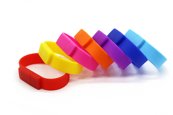 พิมพ์โลโก้ สร้อยข้อมือซิลิโคน Usb แฟลชไดรฟ์ 32GB 64GB FCC ได้รับการอนุมัติ