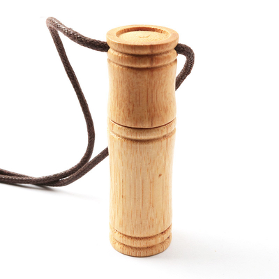 15MB / S 32GB 128GB แฟลชไดรฟ์ไม้แบบกำหนดเอง Bamboo พร้อมเชือกเส้นเล็ก