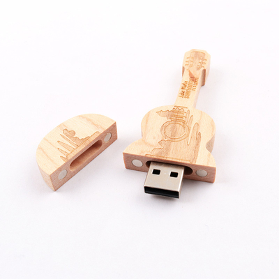 15MB/S 32GB 128GB แฟลชไดรฟ์ไม้ Guitar Shape Memory I ความเร็วที่รวดเร็ว