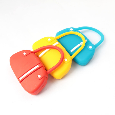PVC Cartoon Shapes แฟลชไดรฟ์ USB แบบกำหนดเอง 8MB / S Usb ติดs ส่วนบุคคล